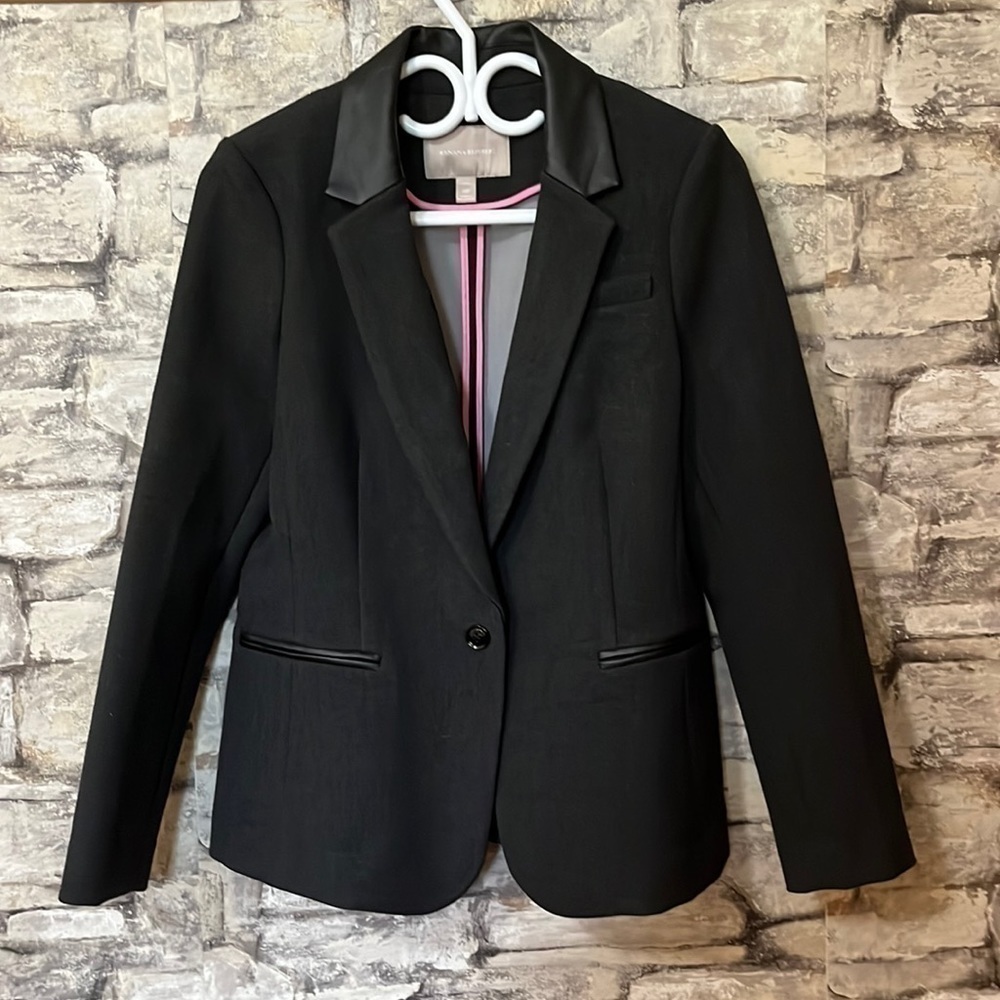 Banana Republic charcoal gray and black pleather blazer size 8P